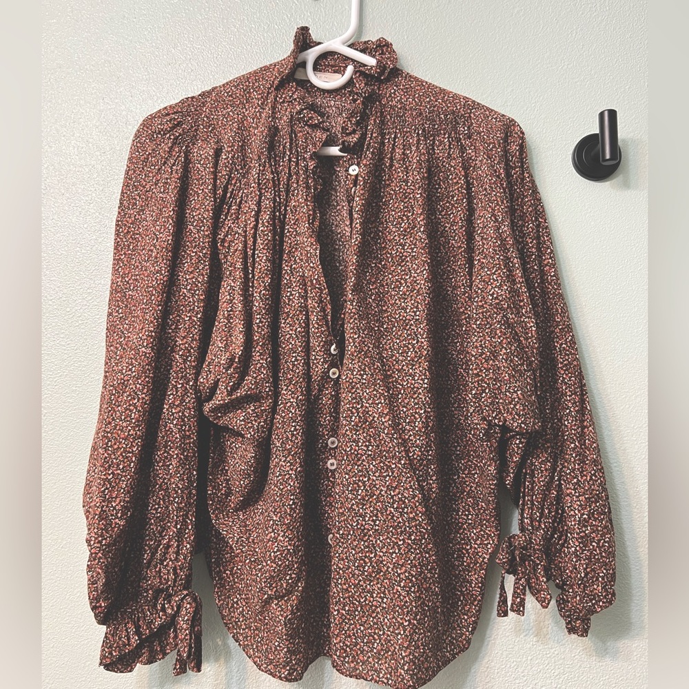 Doen purple flower button down